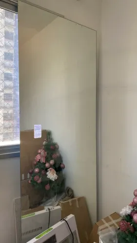 Vendo espelho gigante