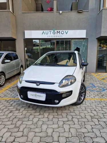 Fiat Punto Sporting 1.8 Flex 8v/16v 5P 2014