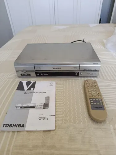 Videocassete Toshiba VC X912 7 Cabeças Hi-Fi + Controle E Manual Original (Funcionando)