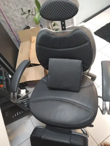 Cadeira de cabeleleiro novissima