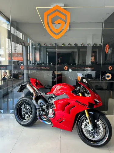 Ducati Panigale V4 S