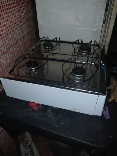 Vendo uma estufa