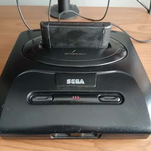 MEGA DRIVE 3 COM JOGO
