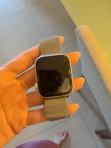 Apple Watch Series 4 44mm - tela trincada