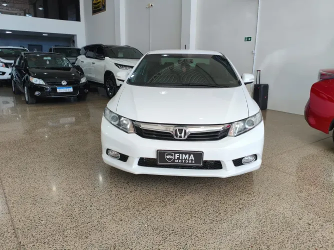 Honda Civic Sedan LXR 2.0 Flexone 16V Aut. 4P 2014