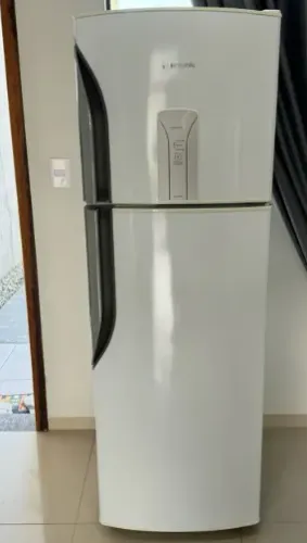 Geladeira Panasonic 387 litros e entrega (combinar)