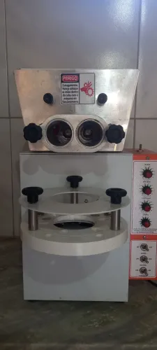Máquina de salgados seminova
