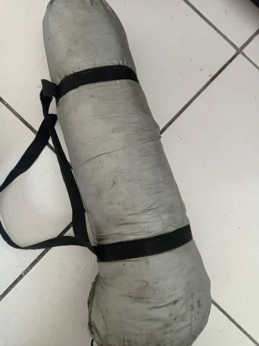 Vendo barraca para acampamento..cabem 2 pessoas...