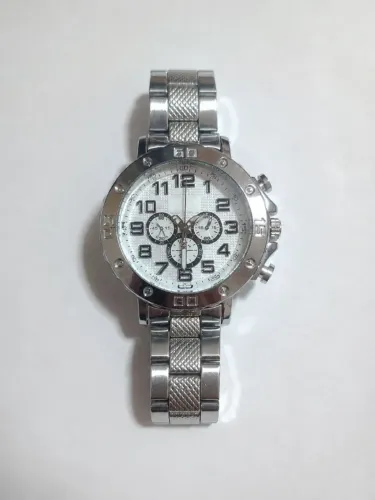Relógio Masculino Prata com Pulseira de Metal - R$35