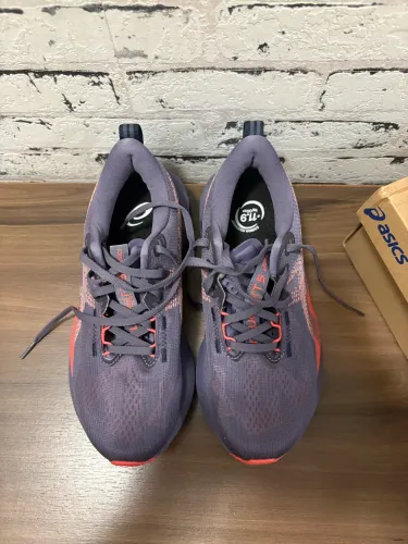 Tênis Asics Novablast 5