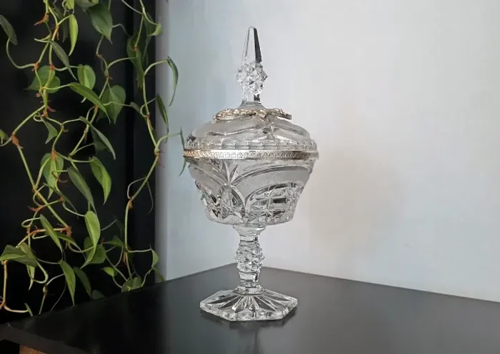 Compoteira e bomboniere alemã em cristal Bohemia 
