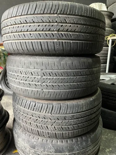 Pneus 195/40r17 (os 3 por 600$)