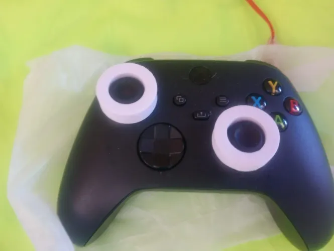 Controle serie x cabom pouco tempo unso com leve drivt