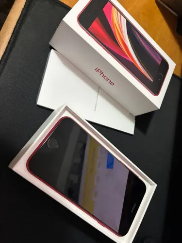 iPhone SE (2a) 64 Gb - (product)red - Acessórios Originais