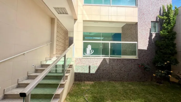 Prédio para Venda em Belo Horizonte, Palmeiras, 4 banheiros, 8 vagas