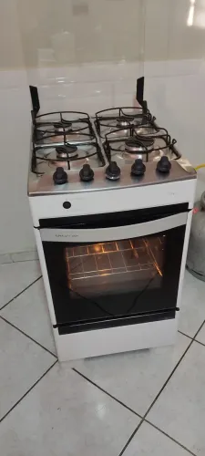Fogão 4 bocas Brastemp