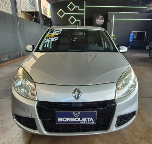 Renault Sandero Expression Hi-flex 1.6 8V 5P 2012