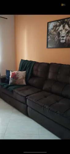 Sofá retrátil semi novo