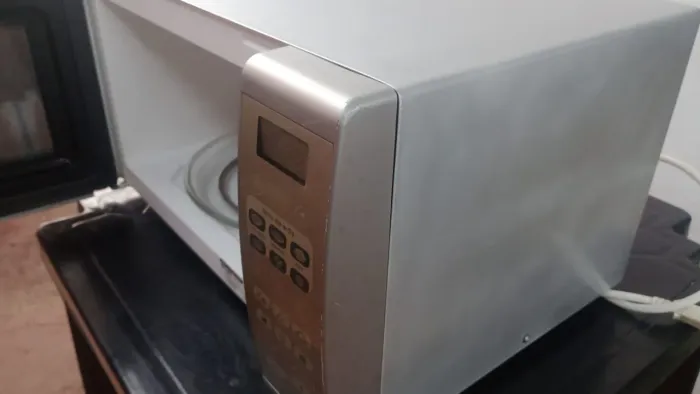 Microondas esquentando bem sem nenhum defeito