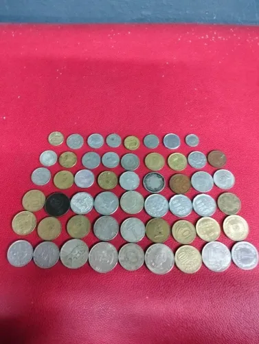 Moedas uruguaias, Brasil e Portuguesa, 53 moedas  
