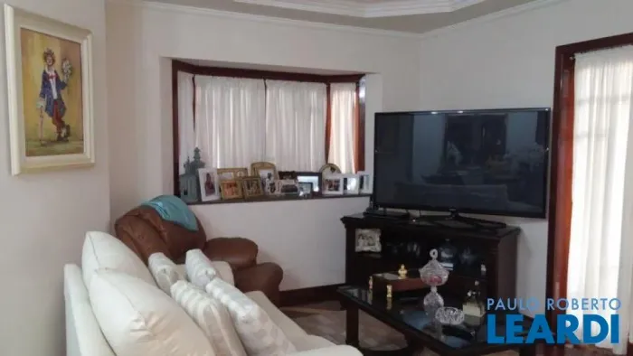 CASA EM CONDOMÍNIO - CONDOMÍNIO ARUJÁ 5 - SP