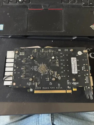 Placa de Vídeo AMD RX 580 8GB 2048SP GDDR5 256-bit - Sem Uso