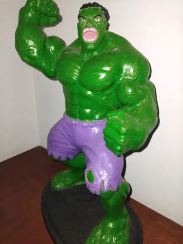 Estátua do hulk 30 cm