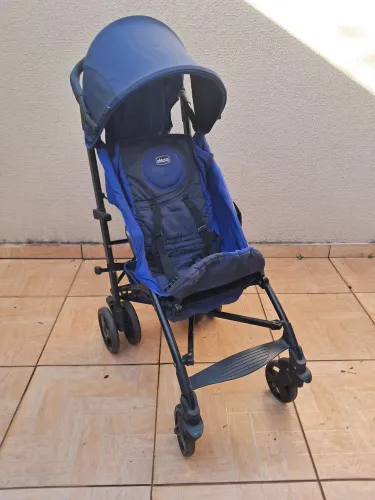 Carrinho de bebê chicco liteway