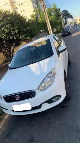 Fiat Grand Siena Attrac. 1.4 EVO F.flex 8V 2017
