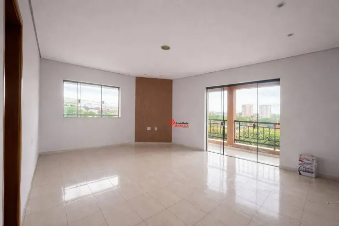 Casa com 3 dormitórios para alugar, 170 m² por R$ 2.400/mês - Jardim Esmeralda - Santa Bár