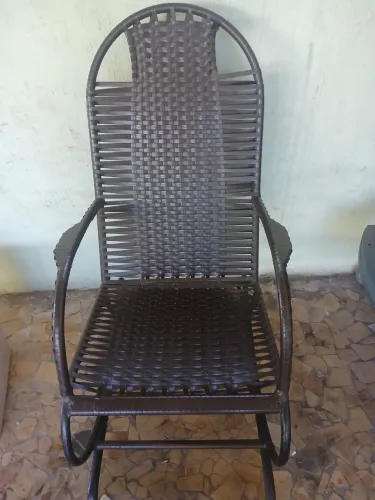 Cadeira de Balanço para Adulto