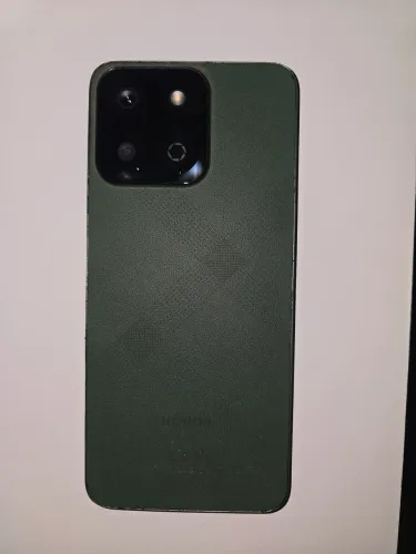 Smartphone Honor X7c 4g 256gb 16gb Ram (8 + 8) Tela 6,77 120hz Câmera Dupla 108mp - Verde