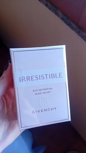 Perfume Givenchy Irresistible Nude Velvet EDP 35ml