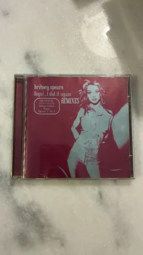 Britney Spears - Oops I did It again (Remixes)