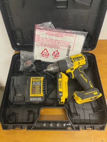 Dewalt 20v DCD 805 impacto XR com acessórios 