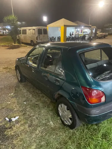 Ford Fiesta GLX 1.6 8V 5P 2000