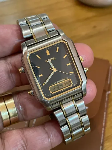 Seiko V072-5059 ? estilo retrô com personalidade