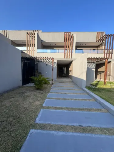 Térrea para venda possui 110 metros quadrados com 3 quartos