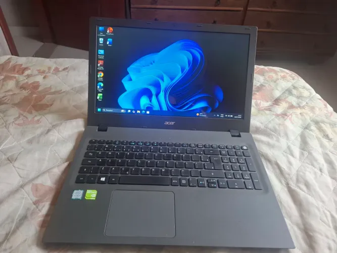 Notebook Acer Aspire E5-574G i5 16GB RAM GeForce 920M Windows 11