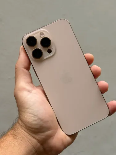 iPhone 16 Pro Max 256Gb