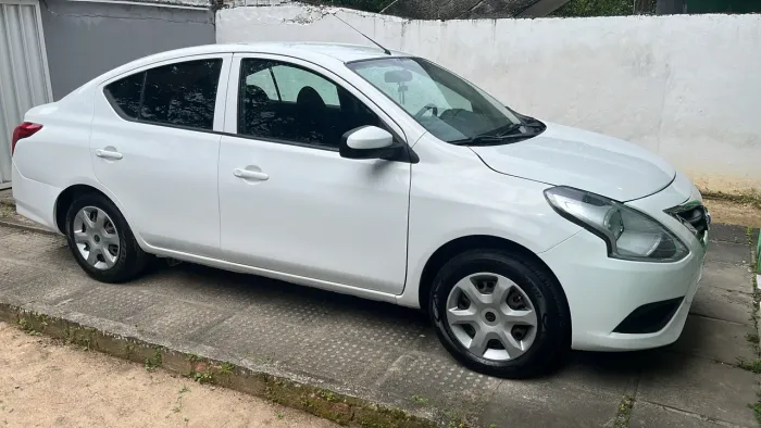 Nissan Versa 1.0 12V Flexstart 4P Mec. 2017