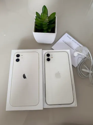 iPhone 11 novíssimo ?