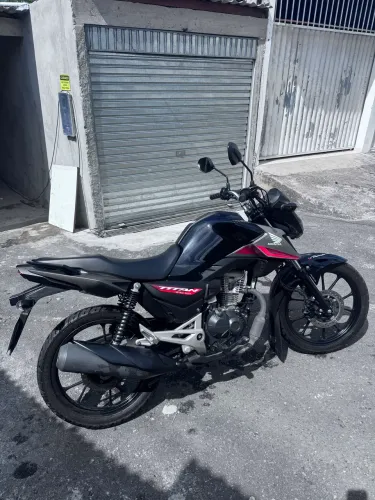 Titan 160 Edição 40 anos