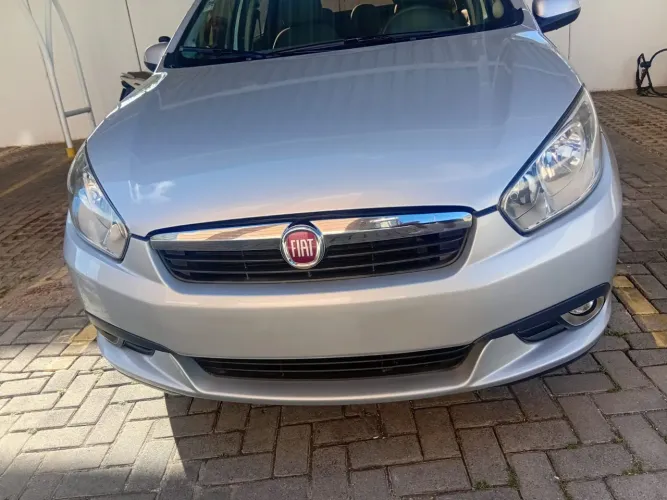 Fiat Grand Siena Essen.sublime Dual. 1.6 Flex 2014