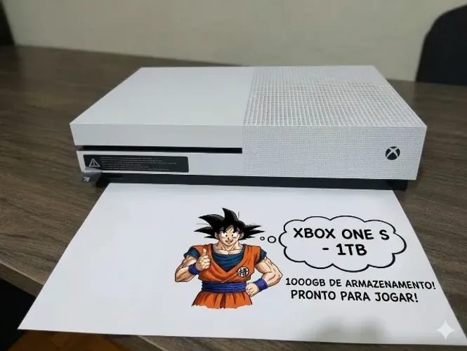 XBOX ONE S - 1TB - R$ 800
