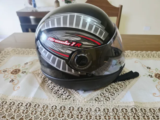 Capacete Taurus San Marino Formula 1