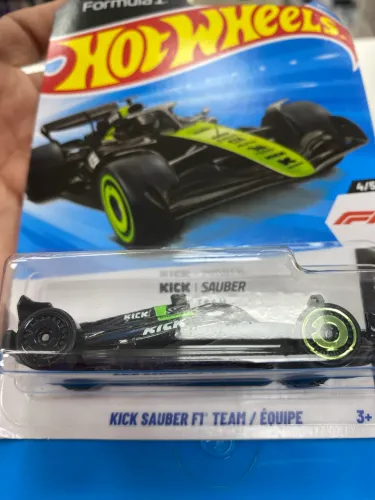 Carrinho hotwheels kick sauber f1 team / equipe 