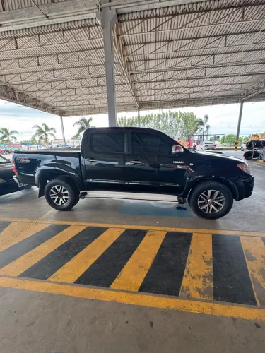 Toyota Hilux CD SRV D4-d 4X4 3.0 TDI Diesel AUT 2009
