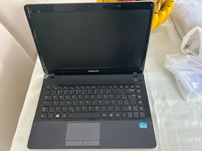 Notebook Samsung Core i3, Funcionando perfeitamente 