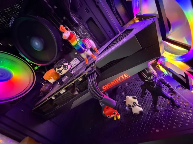 PLACA DE VÍDEO RX 7600 gigabyte eagle gaming oc